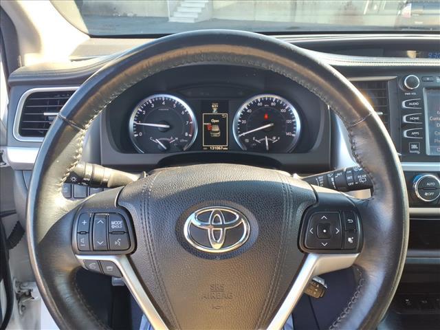 used 2015 Toyota Highlander car, priced at $18,995