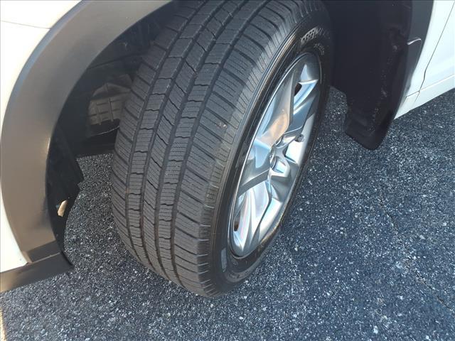 used 2015 Toyota Highlander car, priced at $18,995