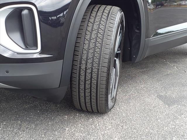 used 2024 Volkswagen Atlas car, priced at $38,995