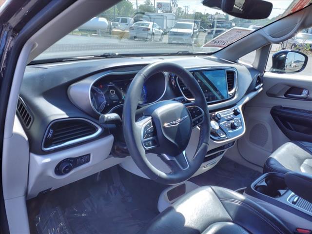 used 2022 Chrysler Pacifica car, priced at $25,995