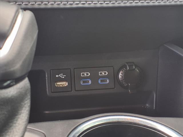 used 2022 Toyota Highlander car, priced at $35,995