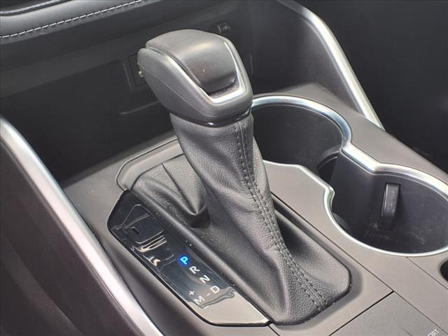 used 2022 Toyota Highlander car, priced at $35,995