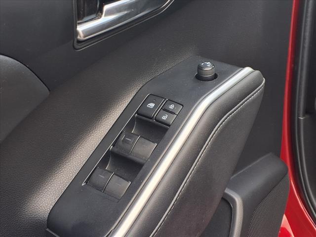 used 2022 Toyota Highlander car, priced at $35,995