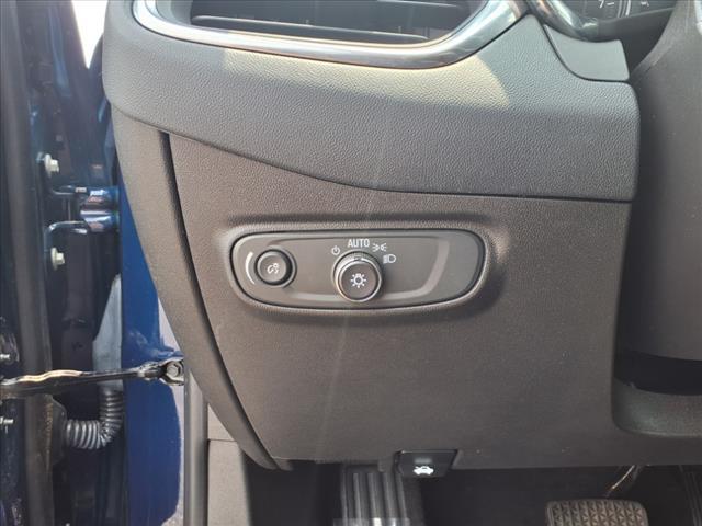 used 2023 Chevrolet Equinox car, priced at $25,995