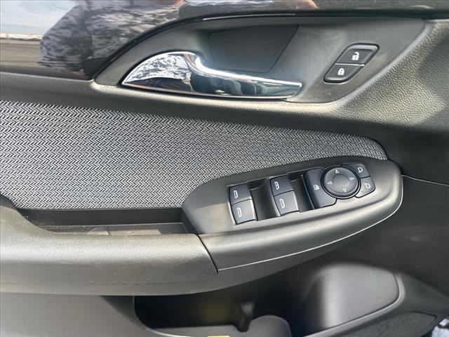 used 2025 Chevrolet TrailBlazer car, priced at $27,995