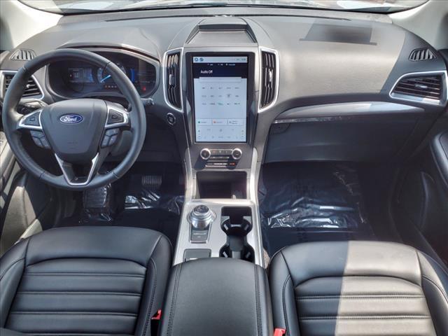 used 2024 Ford Edge car