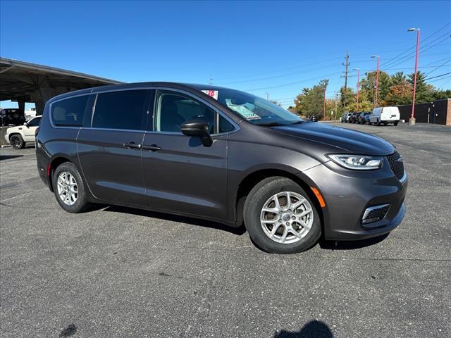 used 2023 Chrysler Pacifica car, priced at $27,995