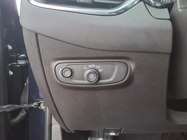 used 2021 Chevrolet Equinox car, priced at $19,995