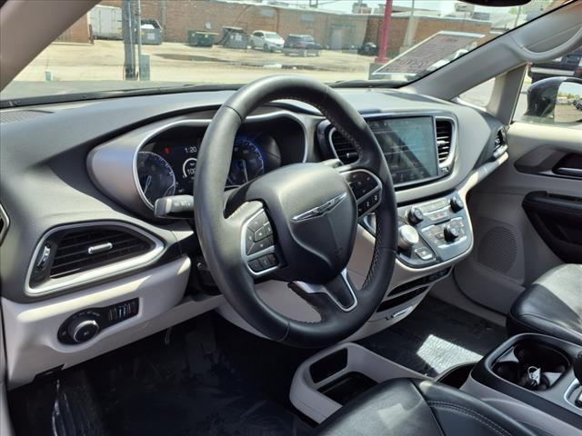 used 2022 Chrysler Pacifica car, priced at $23,995