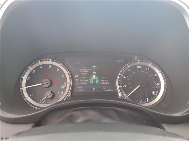 used 2023 Toyota Highlander car
