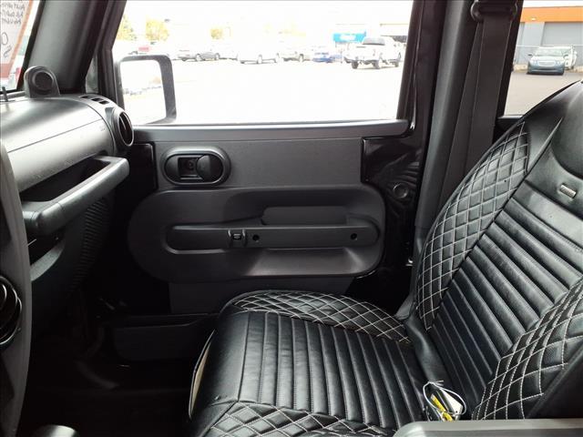 used 2009 Jeep Wrangler Unlimited car, priced at $9,995