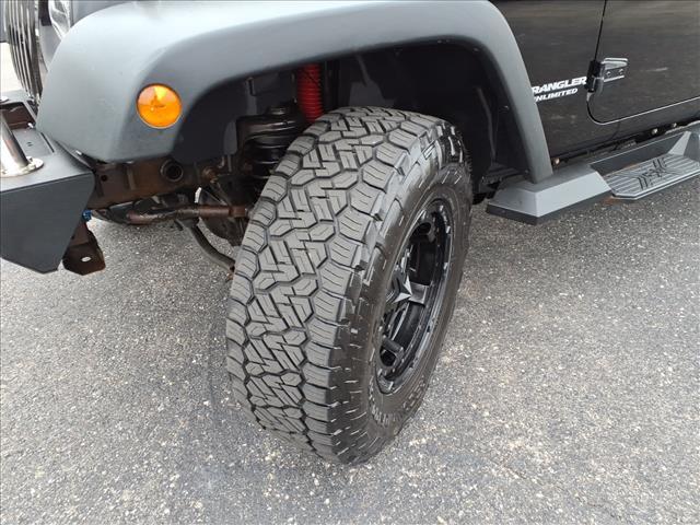 used 2009 Jeep Wrangler Unlimited car, priced at $9,995