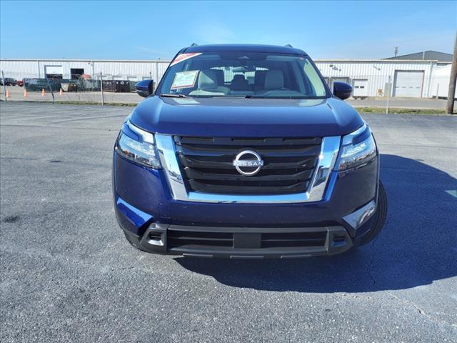 used 2023 Nissan Pathfinder car, priced at $31,995