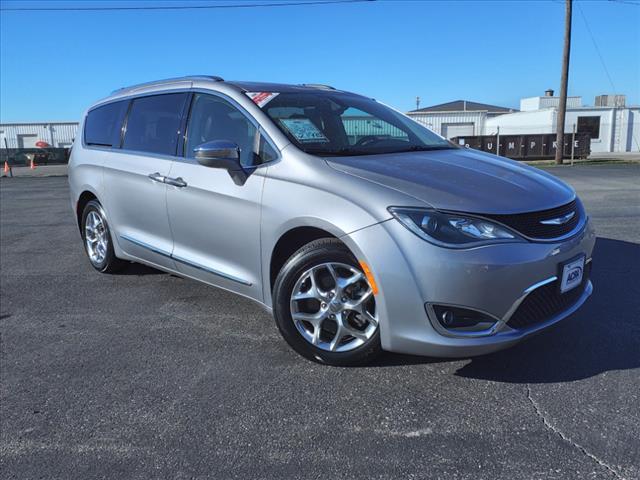 used 2018 Chrysler Pacifica car, priced at $21,995