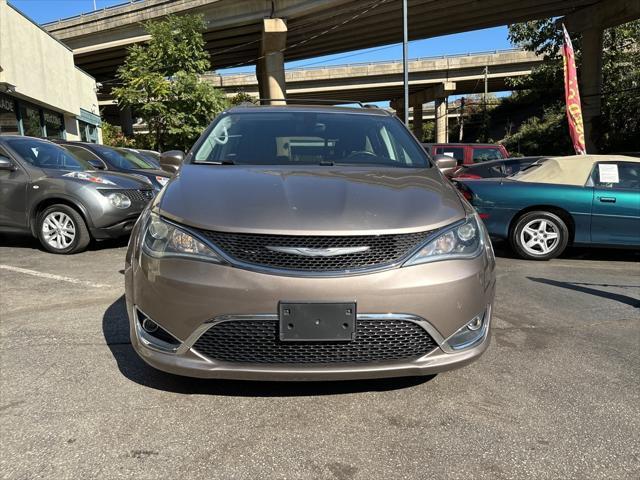 used 2017 Chrysler Pacifica car, priced at $13,495