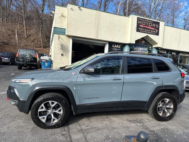 used 2014 Jeep Cherokee car, priced at $12,995