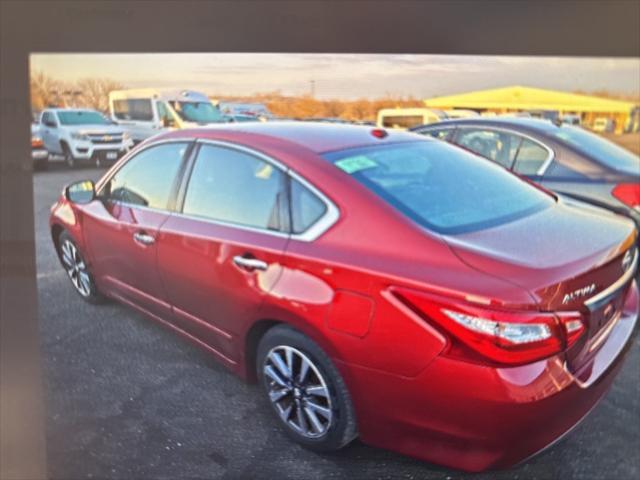 used 2016 Nissan Altima car, priced at $12,895
