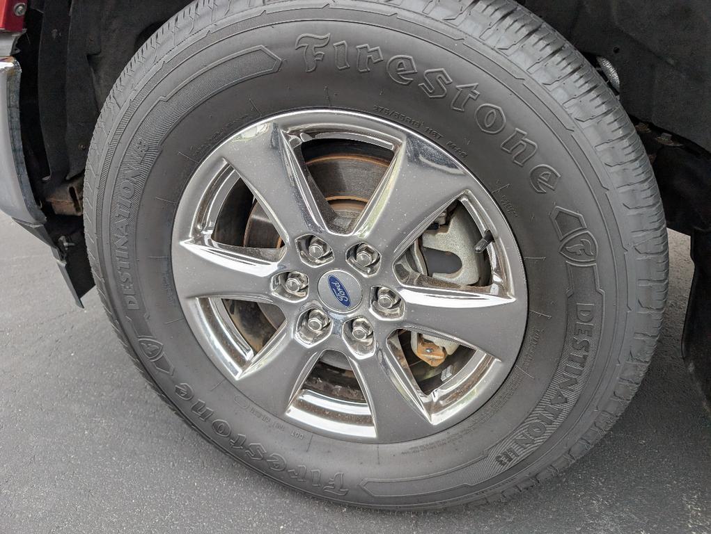 used 2019 Ford F-150 car, priced at $27,900