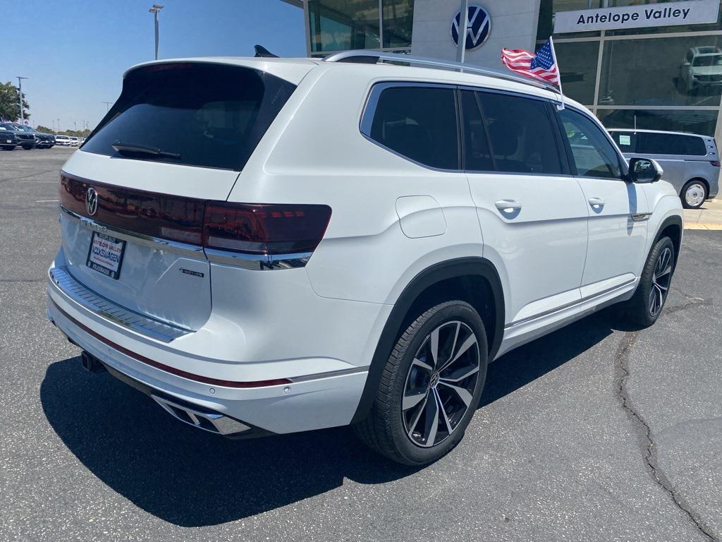 new 2025 Volkswagen Atlas car, priced at $57,799