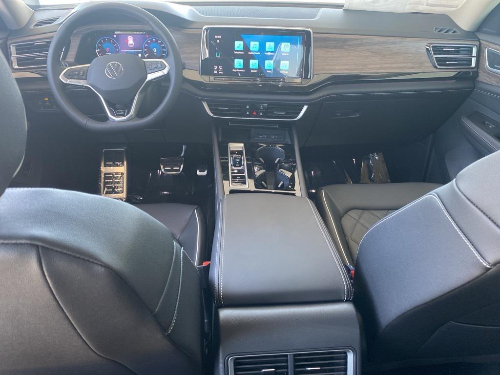new 2025 Volkswagen Atlas car, priced at $57,799