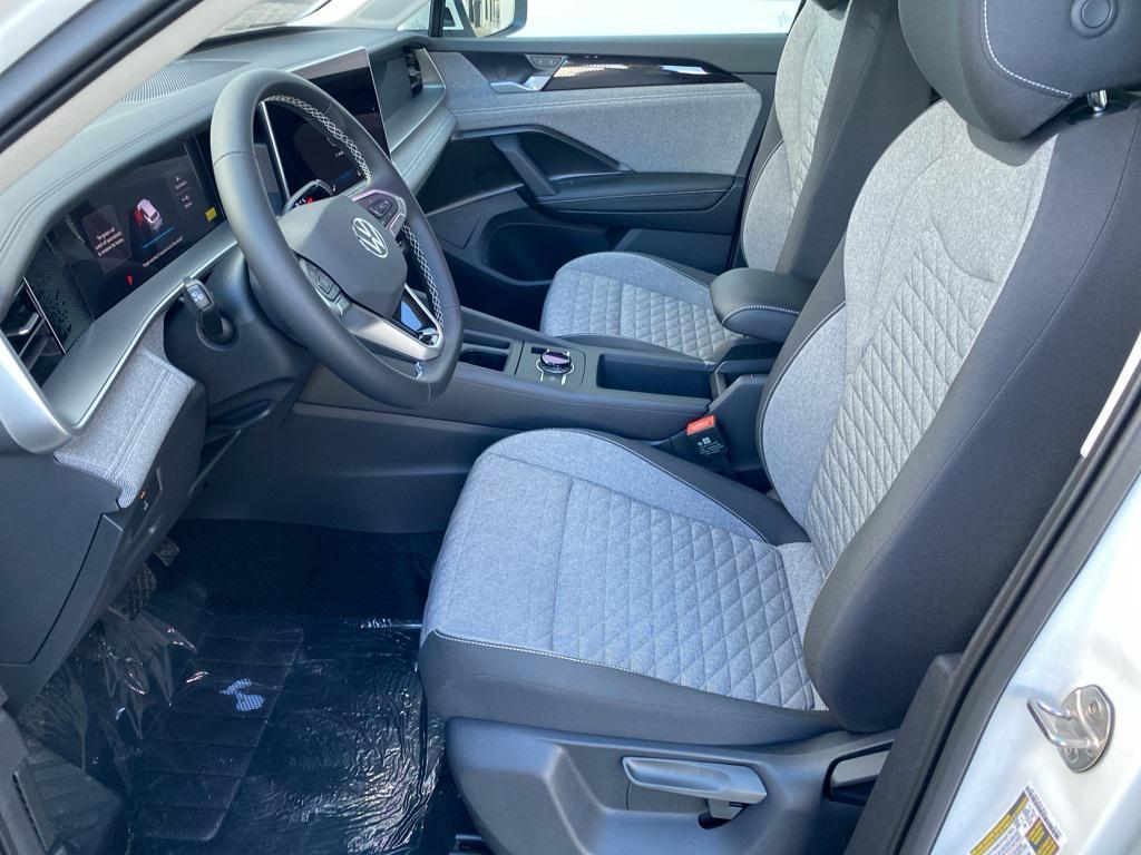 new 2026 Volkswagen Tiguan car, priced at $32,992