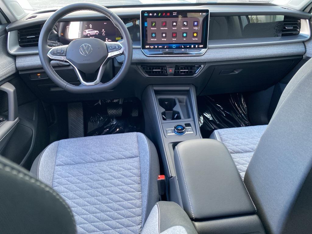 new 2026 Volkswagen Tiguan car, priced at $32,992