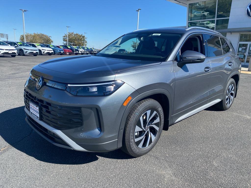 new 2026 Volkswagen Tiguan car, priced at $33,229