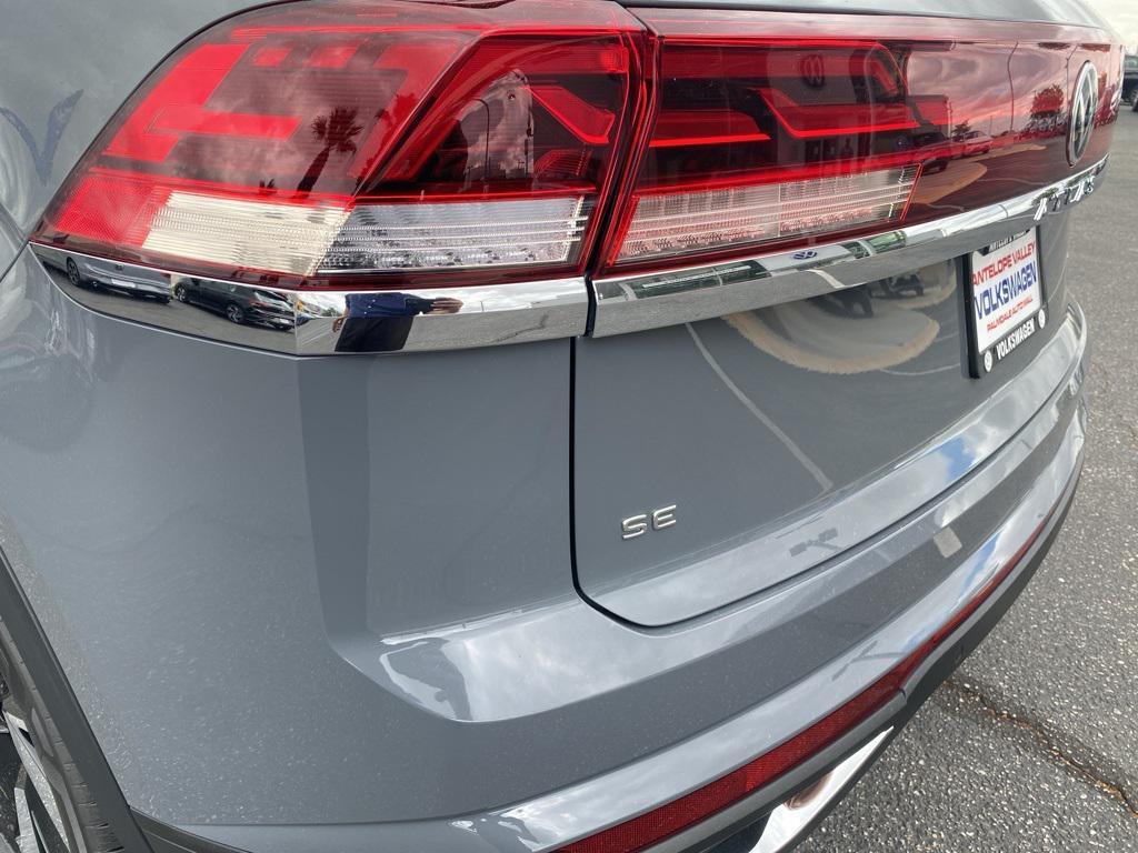 new 2026 Volkswagen Atlas Cross Sport car, priced at $48,219