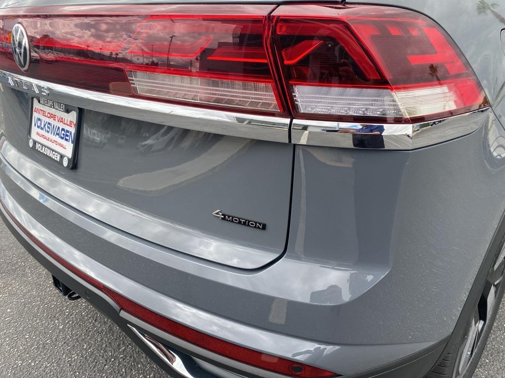 new 2026 Volkswagen Atlas Cross Sport car, priced at $48,219