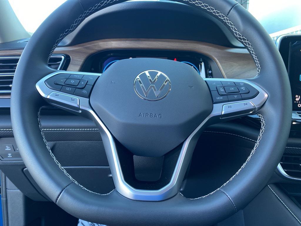 new 2026 Volkswagen Atlas car, priced at $42,382