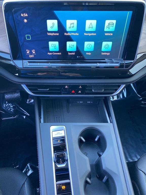 new 2026 Volkswagen Atlas car, priced at $42,382