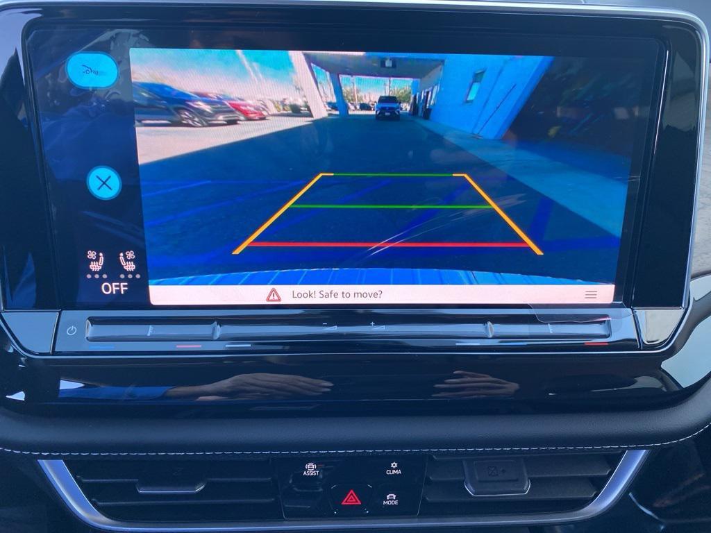 new 2026 Volkswagen Atlas car, priced at $42,382