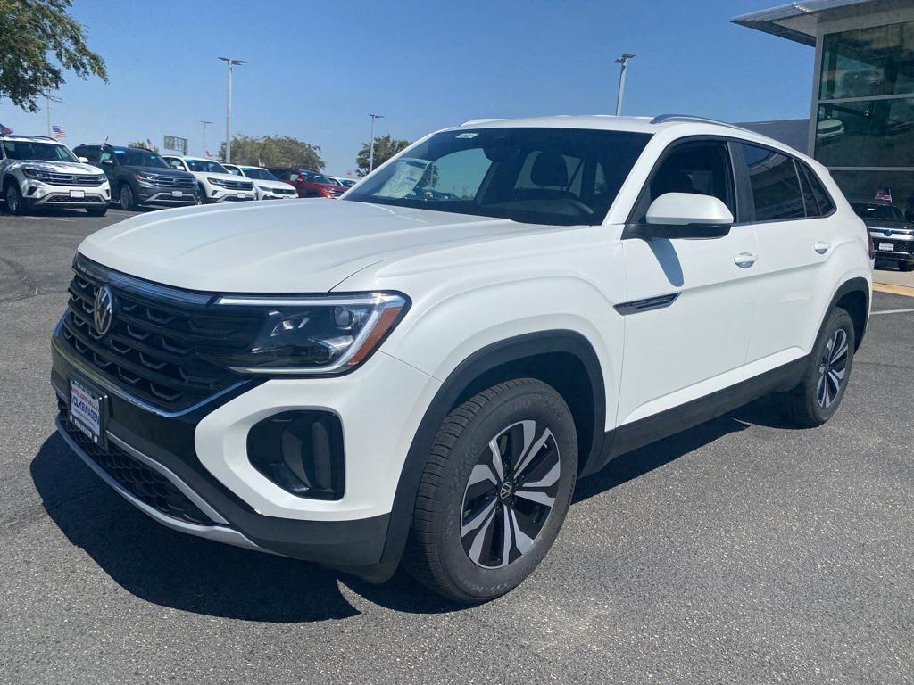 new 2026 Volkswagen Atlas Cross Sport car, priced at $40,331