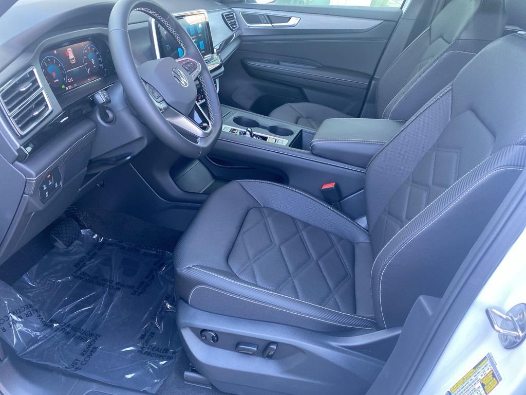 new 2026 Volkswagen Atlas Cross Sport car, priced at $40,331