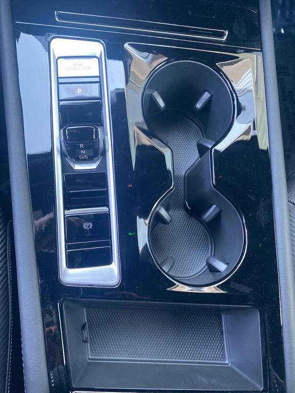 new 2026 Volkswagen Atlas Cross Sport car, priced at $47,025