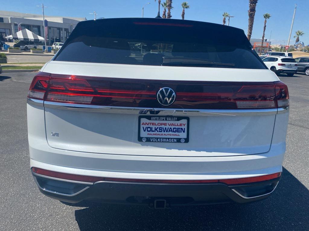 new 2026 Volkswagen Atlas Cross Sport car, priced at $47,025