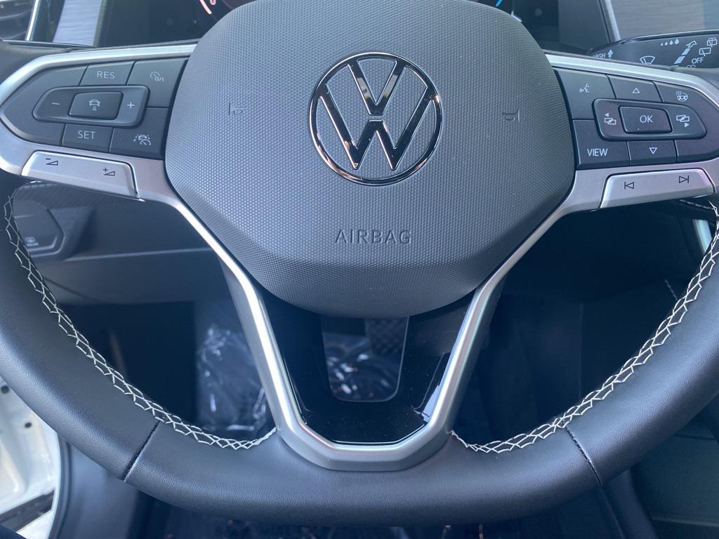 new 2026 Volkswagen Atlas Cross Sport car, priced at $47,025