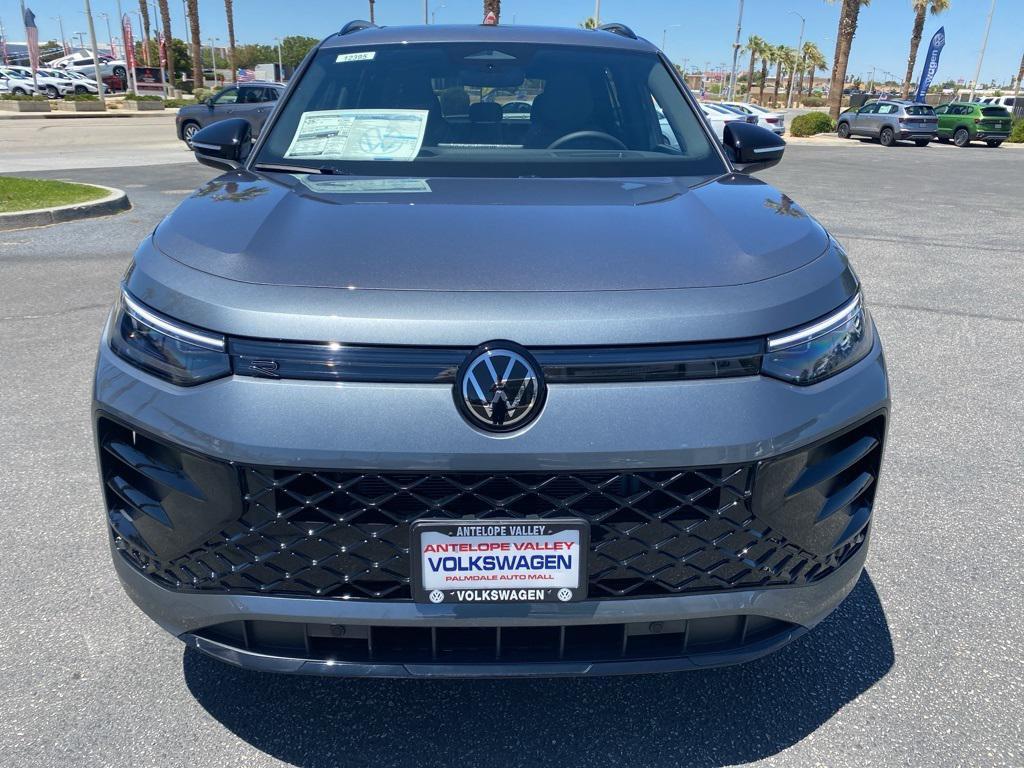 new 2025 Volkswagen Tiguan car, priced at $37,754