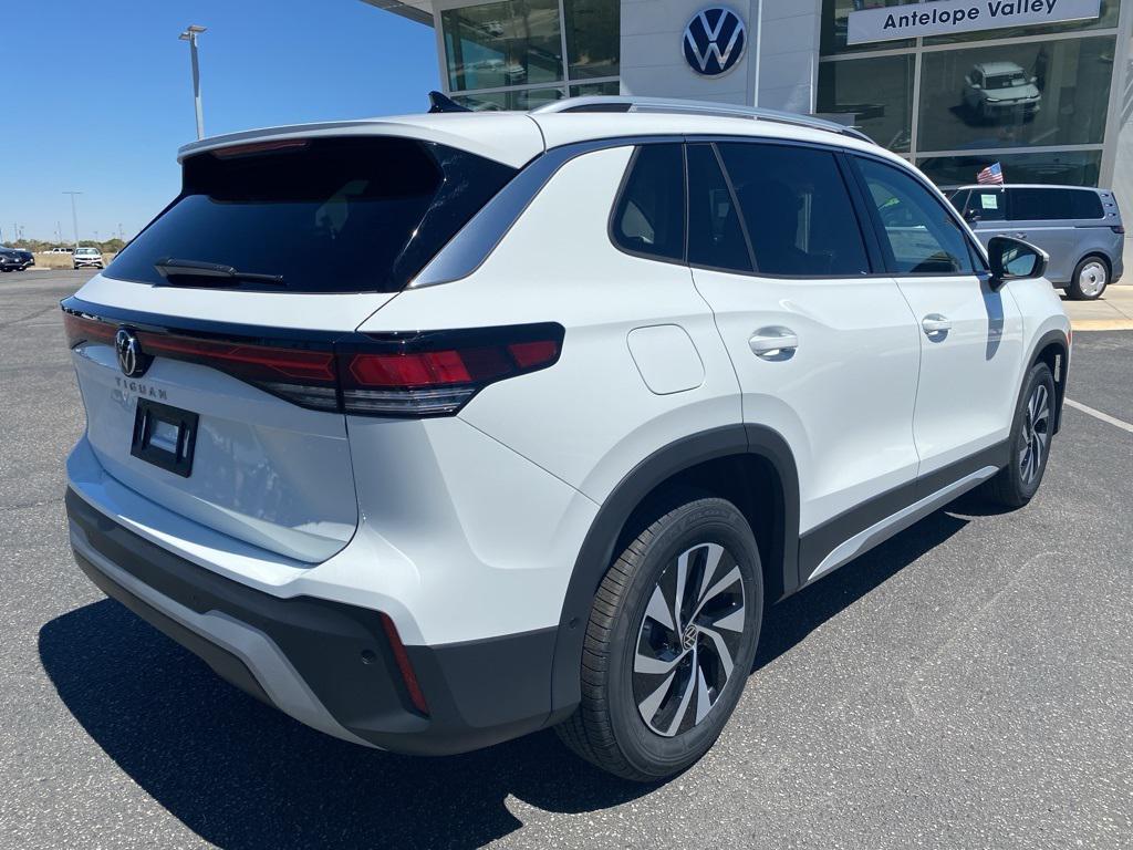 new 2025 Volkswagen Tiguan car, priced at $32,371