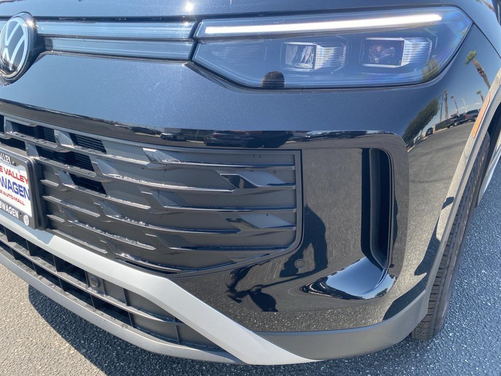 new 2025 Volkswagen Tiguan car, priced at $37,789