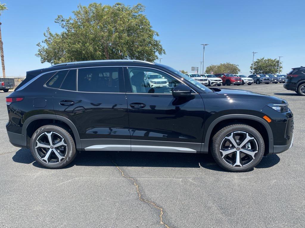 new 2025 Volkswagen Tiguan car, priced at $37,789