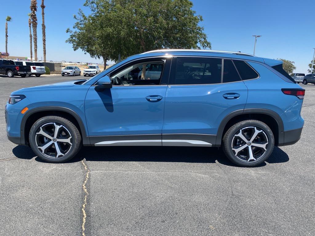new 2025 Volkswagen Tiguan car, priced at $35,005