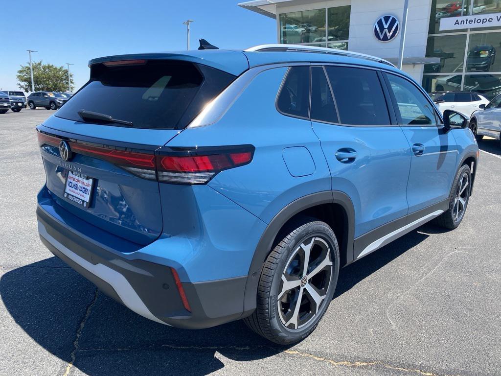 new 2025 Volkswagen Tiguan car, priced at $35,005