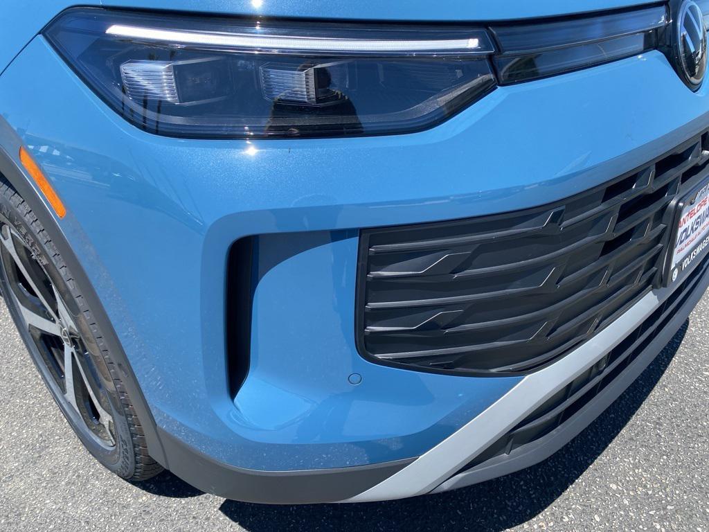 new 2025 Volkswagen Tiguan car, priced at $35,005