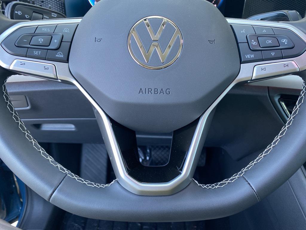 new 2025 Volkswagen Tiguan car, priced at $35,005