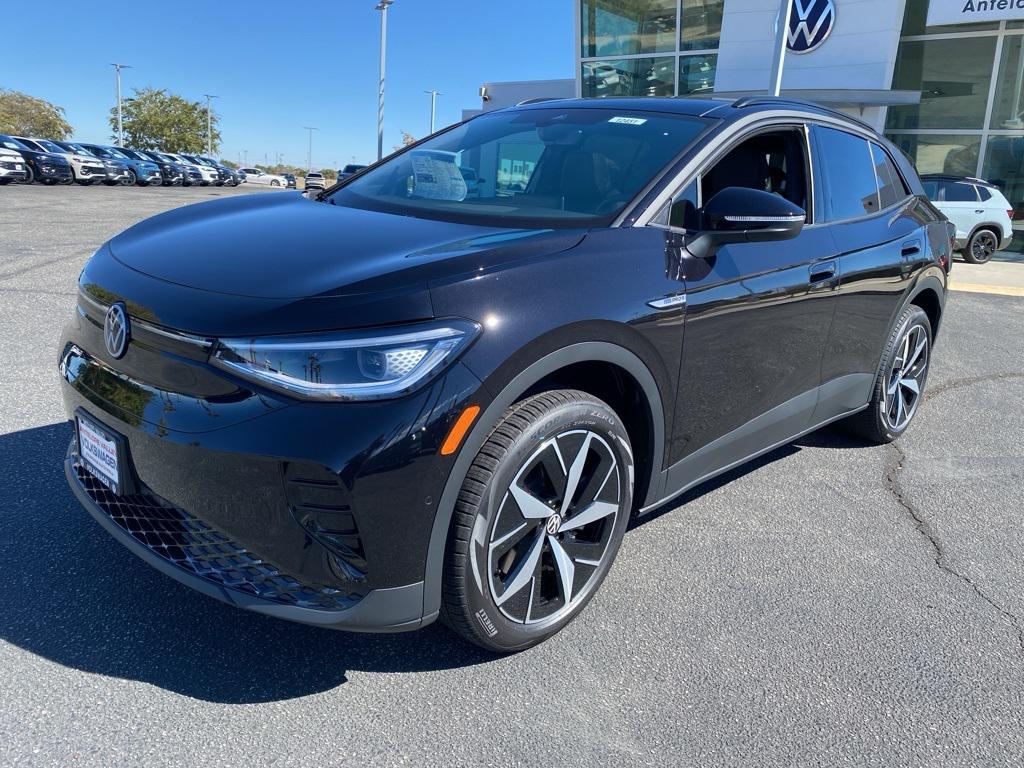 new 2025 Volkswagen ID.4 car, priced at $55,277