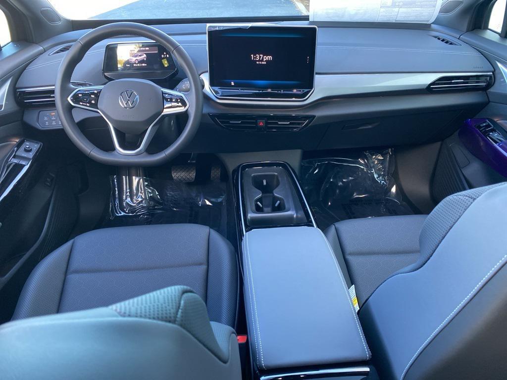 new 2025 Volkswagen ID.4 car, priced at $55,277