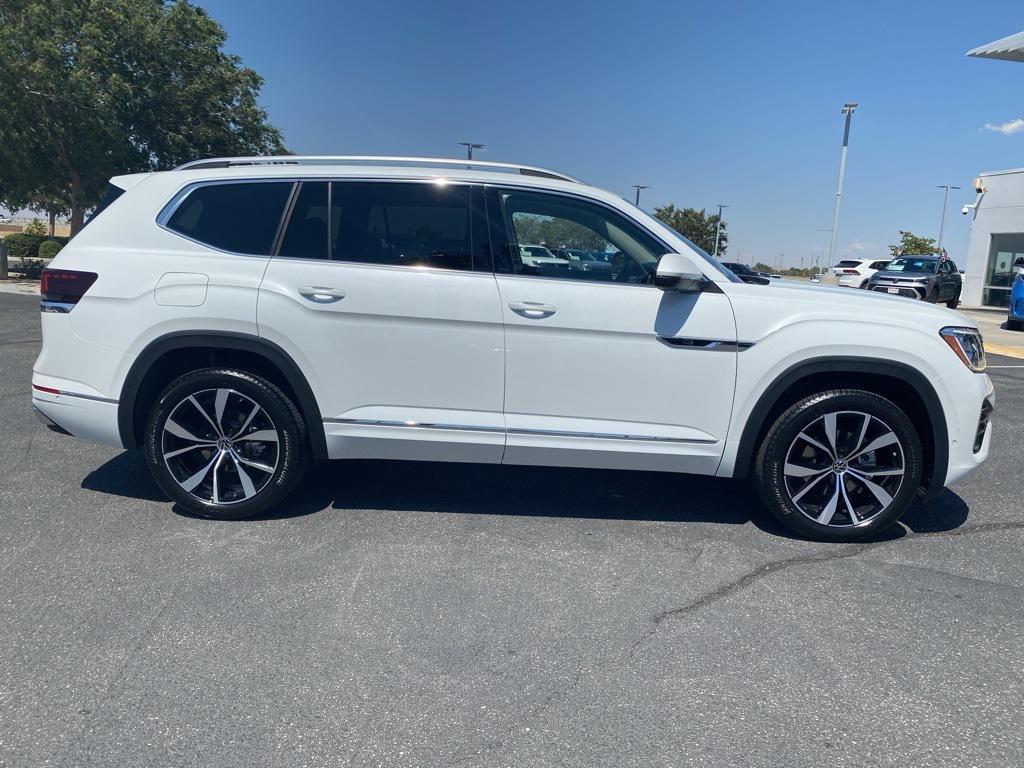 new 2025 Volkswagen Atlas car, priced at $57,799