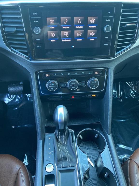 used 2023 Volkswagen Atlas car, priced at $24,111