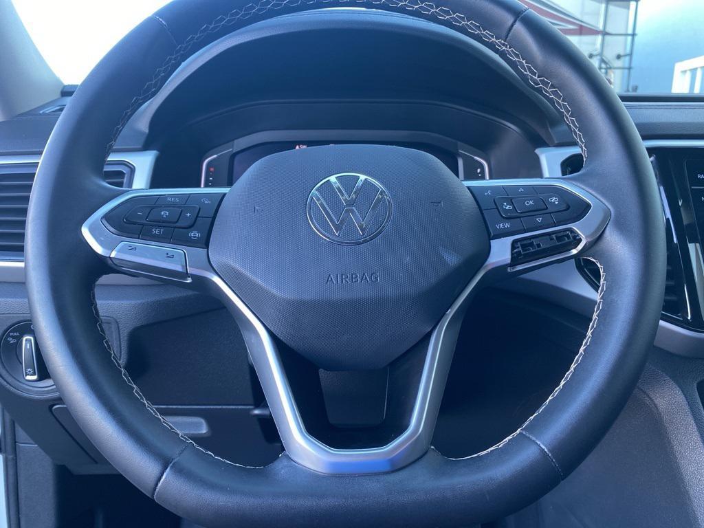 used 2023 Volkswagen Atlas car, priced at $24,111